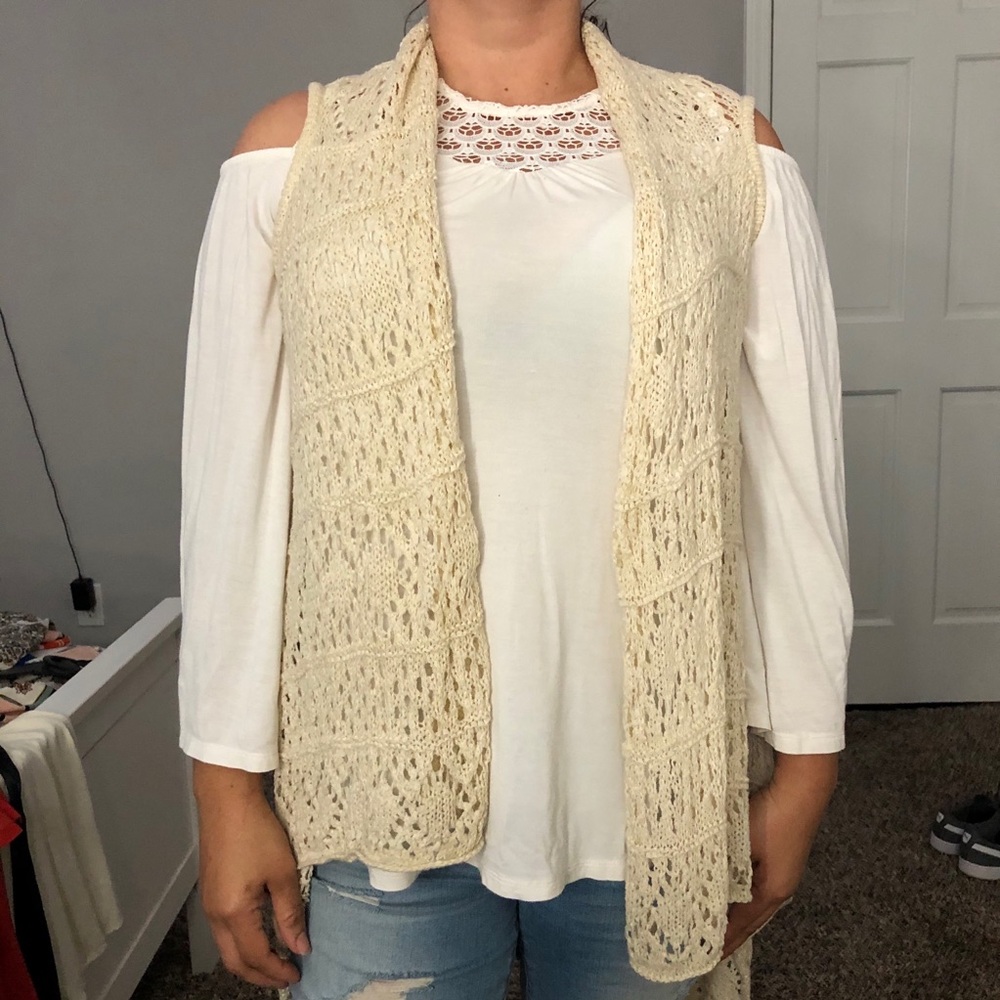 Beige knitted cardigan